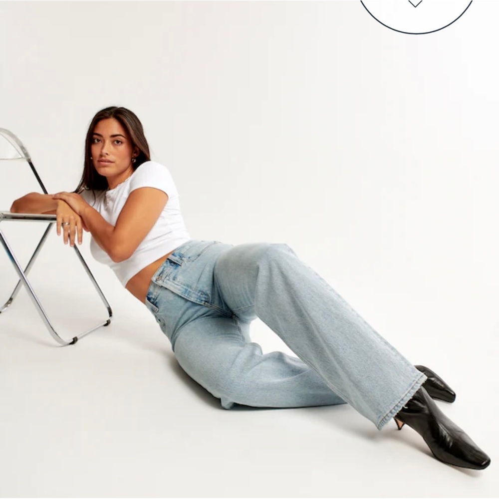 Abercrombie high rise relaxed jeans in curve love